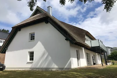 Helena im Reetdachglück Kölpinsee