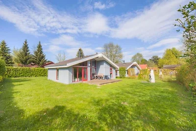 Vakantiehuis met sauna in vakantiepark Mirow