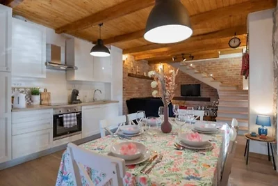 Schönes Ferienhaus mit Schwimmbad