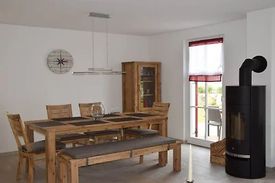 Vakantiehuis in Zierow met zwembad