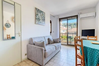 Wohnung in Le Lavandou am Strand