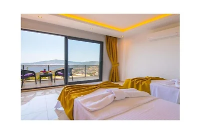 Villa a Kalkan con piscina