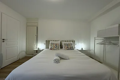 Wohnung in Le Mans mit privater Terrasse