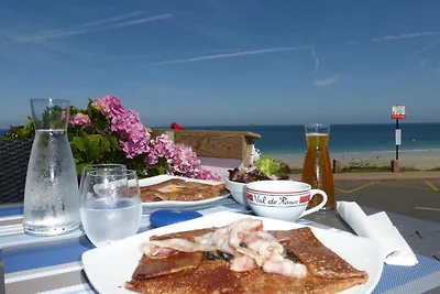 Nettes Ferienhaus nahe Strand