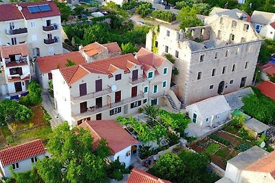 Apartments Paloc - Bungalow with Garden view