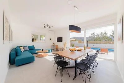 Luxury Villas Bellavista - Four Bedroom Villa...
