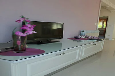 Apartment Siesta - Two-Bedroom Apartment with...
