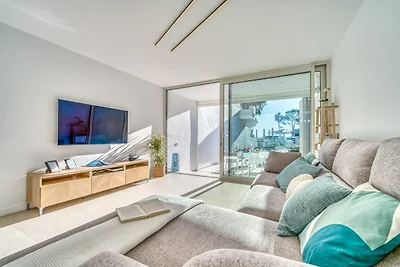Erdgeschosswohnung mit Terrasse