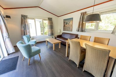 Comfortabel chalet in duingebied van Egmond a...