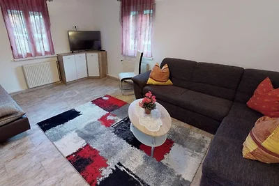 Bella casa per le vacanze a Bodensdorf am Oss...