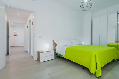 Wohnung in Catania mit Balkon und Parken