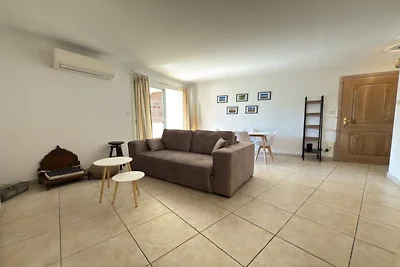 Appartement met terras en toegang tot het...