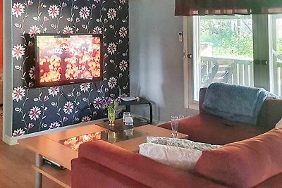 6 person holiday home in Mönsterås