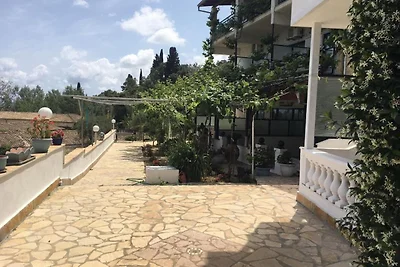 Andromaches Apartments Apartment B