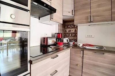 Apartment in Les Menuires mit Skizugang