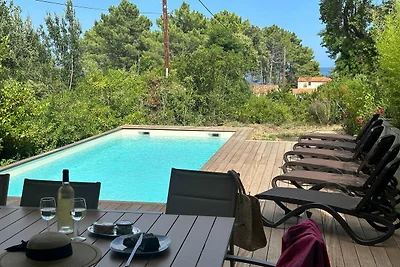Bella casa bifamiliare con piscina privata
