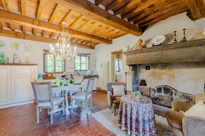 Appartamento in Toscana vicino Orrido Botri