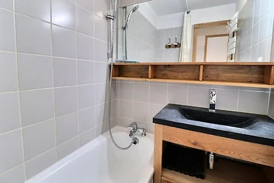 HELLE WOHNUNG, RUHIGE LAGE, HERRLICHE AUSSICH...