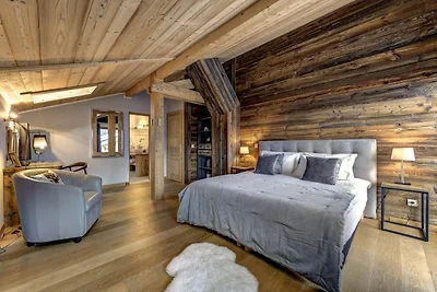 Chalet with Sauna & Hot Tub near Chamonix...