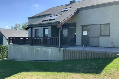 Zäitgenëssesch Vakanzenhaus zu Houffalize