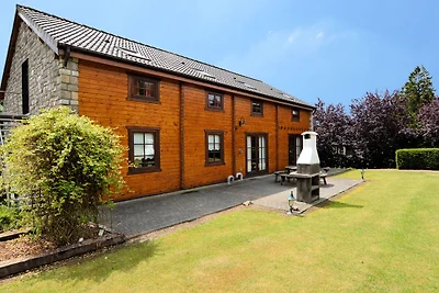 Chalet in Septon mit Terrasse