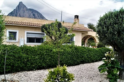 Accogliente casa vacanze con piscina