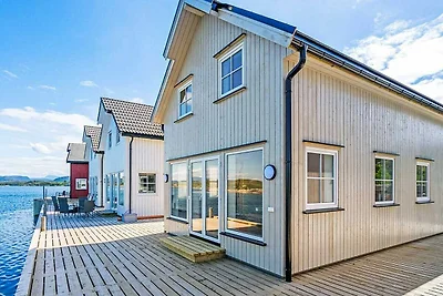 6 Personen Ferienhaus in Averøy