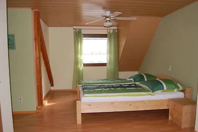 Ferienwohnung mit 2 Schlafzimmer