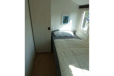 Ferienhaus in Ouddorp mit Schwimmbecken