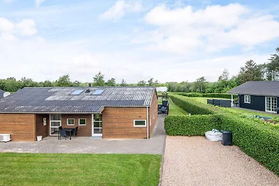 10 Personen Ferienhaus in Ansager-By Traum