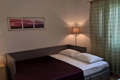 Apartments Roščić - Two Bedroom Apartment wit...