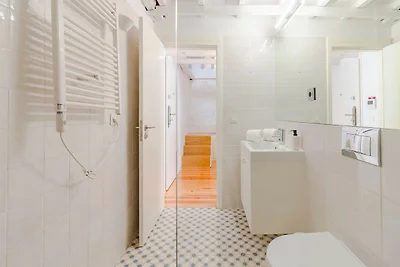 Central Porto with comfort & convenience