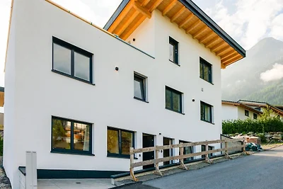 Einladende Wohnung in Sautens mit Terrasse