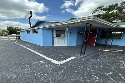 Entspannendes Kingsize-Bett | Tampa