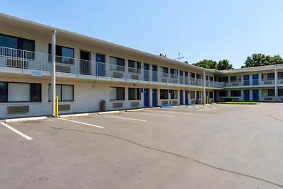 MS6 Redding CA|2 volledige bedden|...