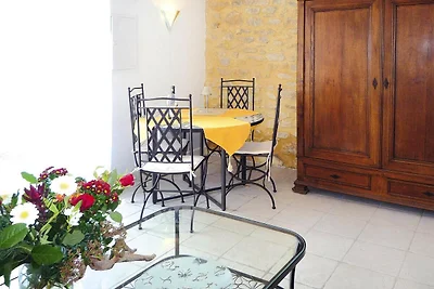Wohnung in Caderousse mit Pool
