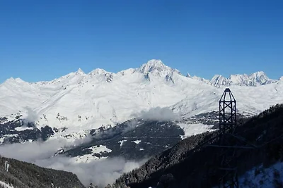 Apartment in Arc 2000 mit Blick auf den Mont...