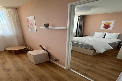 Comfort appt in a premium residence-...
