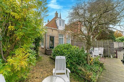 Prachtige cottage in Heeg met een tuin