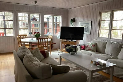 8 Personen Ferienhaus in DJURHAMN