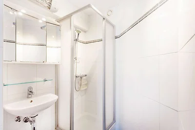 Moderne, luxuriöse Eckwohnung direkt am Meer