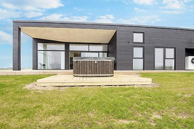 12 person holiday home in Lemvig-By Traum
