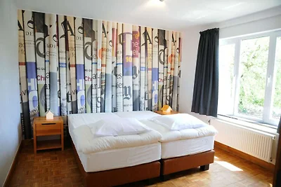 Spazioso bungalow con ampio giardino