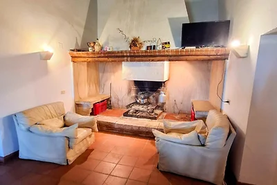 Authentic Tuscany Escape with Garden, Near Si...