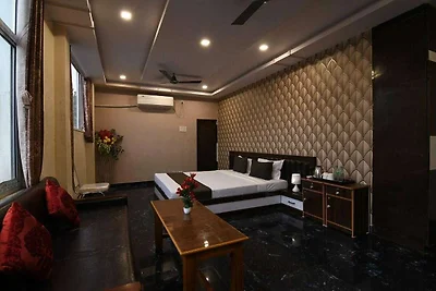 Stadthaus AIIMS Kolkata Tanishq Inn