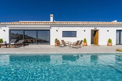 Finca mit 4 Schlafzimmer