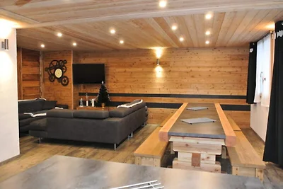 Berghaus in Bessans mit Alpenblick