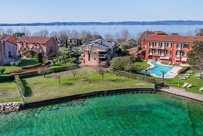 Ferienhaus Violet's Nest - direkt am See
