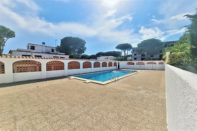 Schöne Villa mit Gemeinschaftspool