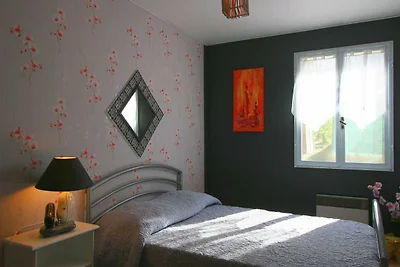 Moderna casa vacanze a Céreste con piscina